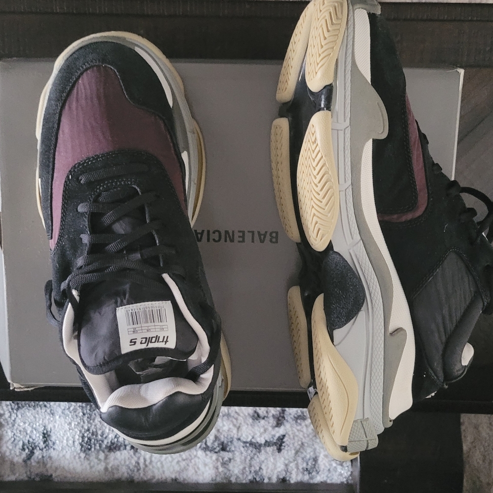 Balenciaga Triple S low trainers - Picture 7 of 12